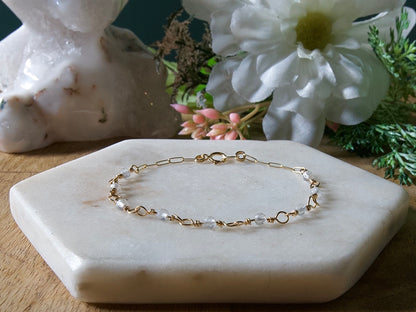 Personalized Birthstone Wire Link Bracelet (Pick Your Gemstone + Metal)